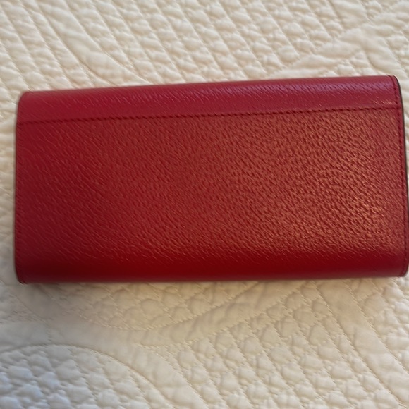 💕💕NWT Kate spade red wallet - Picture 2 of 5